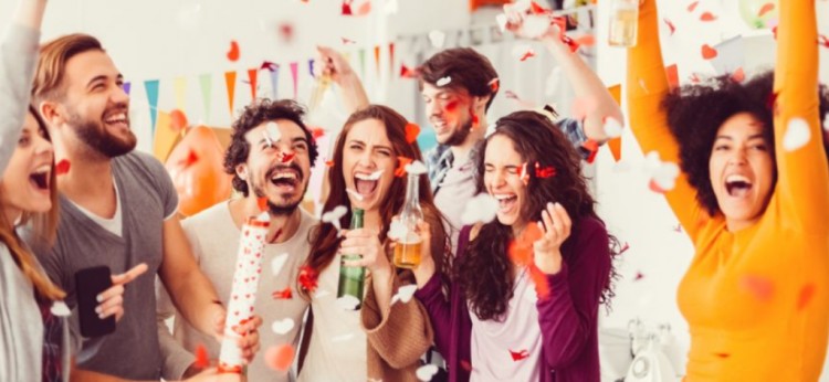 How to throw a moving away party