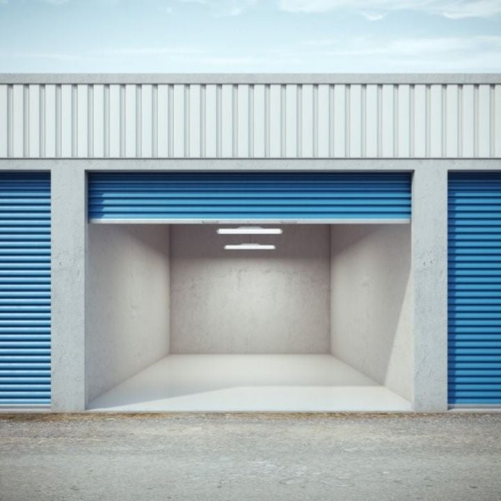  Storage unit