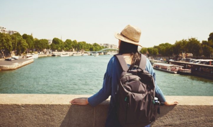 Places Women Can Travel Alone Safely