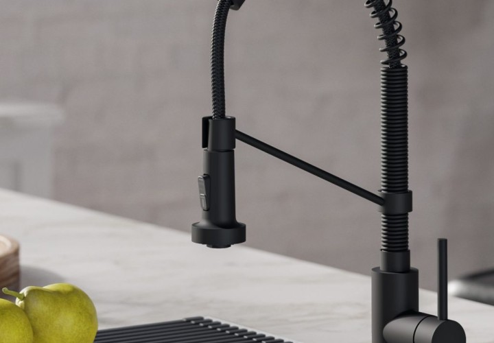 black kitchen faucet