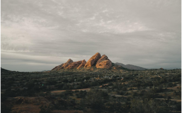 reasons-to-move-to-Phoenix-cover-image