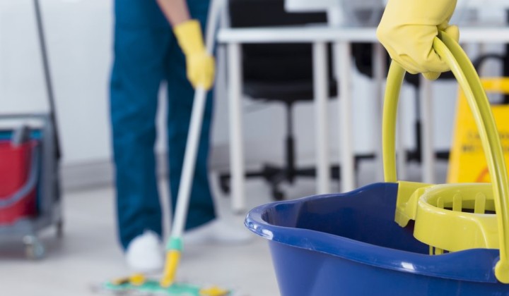 cleaning bucket