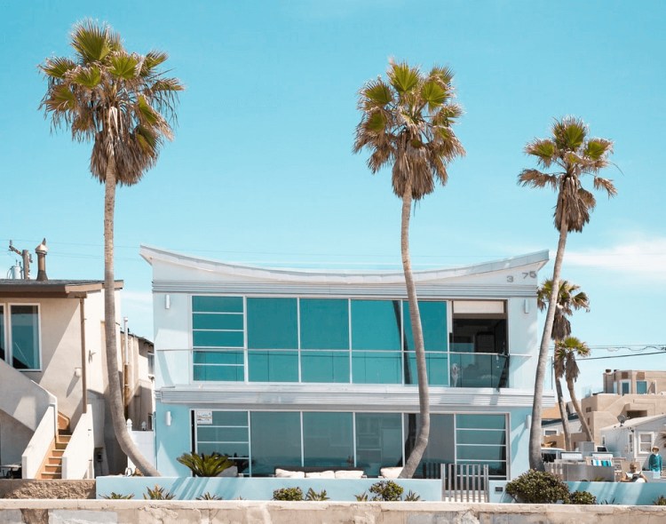 Everything You Need to Know About Buying A Beach House