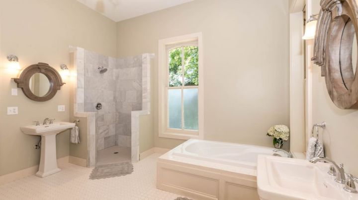 large, pink-themed bathroom