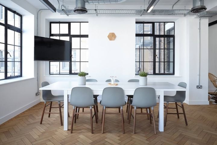 house-decorated-with-industrial-style