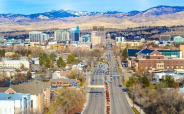 view of Boise, Idaho with mountains in background
