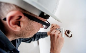 Hiring an electrical contractor