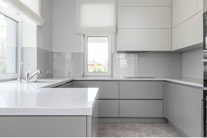 kitchen set and decorated in white