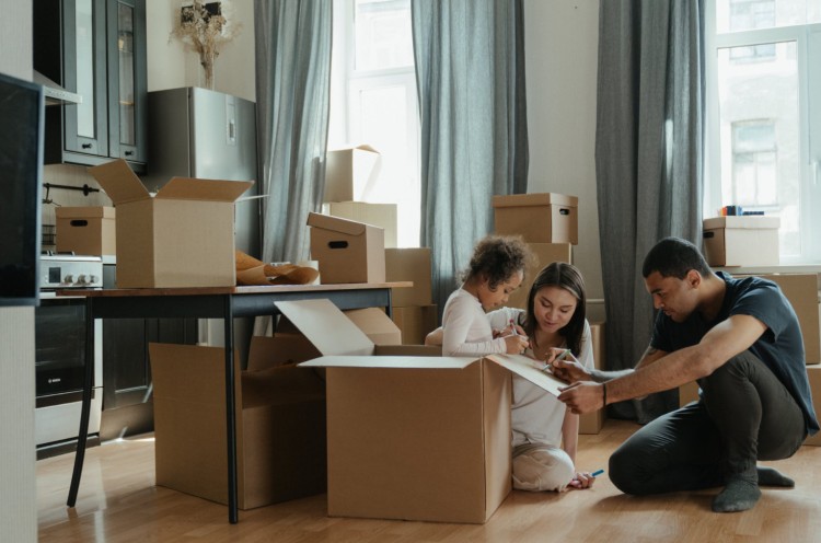 family moving tips