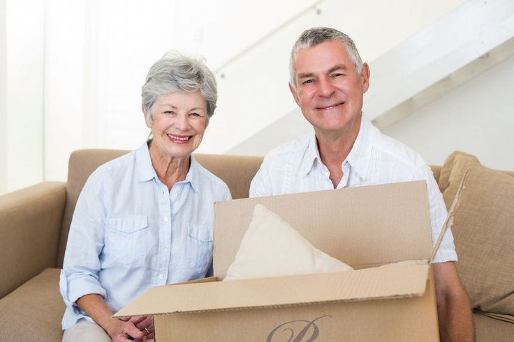 Difficulties of Moving Elderly Parents & Their Belongings into a Home