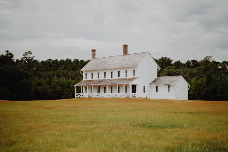 ranch house