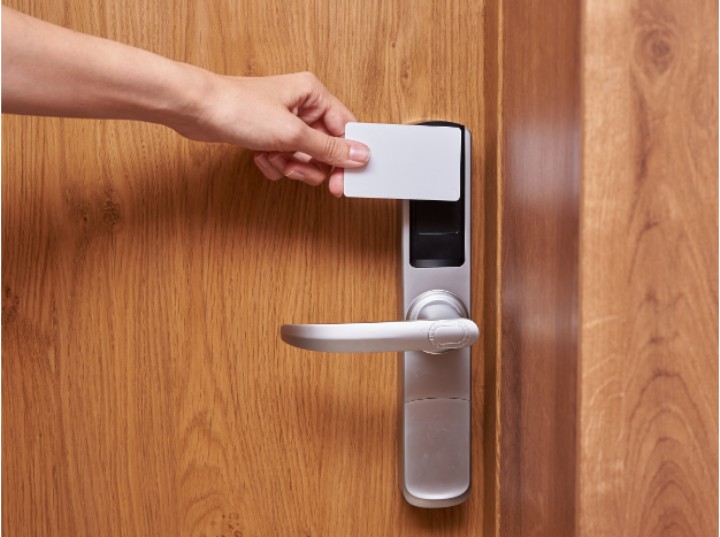 Keyless Door Locks: Pros and Cons