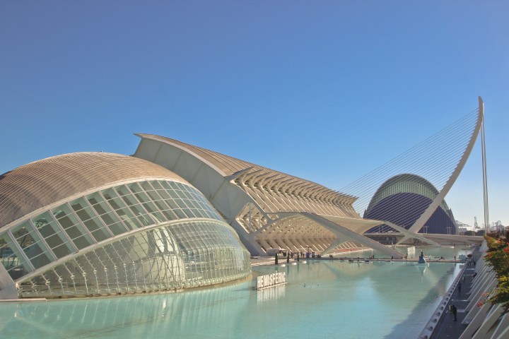 10 great reasons to move to SPAIN in 2023