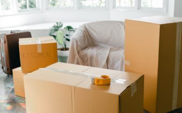 Planning Your Move with moving boxes