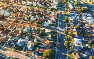 Wealthiest Neighborhoods in Los Angeles