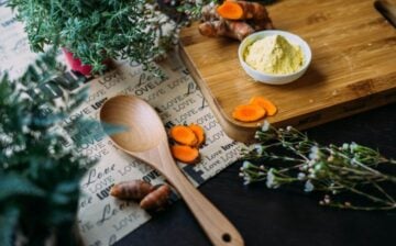 aromatic herbs with ginger