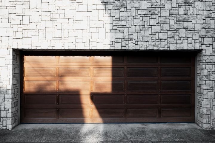 garage door repairs at home