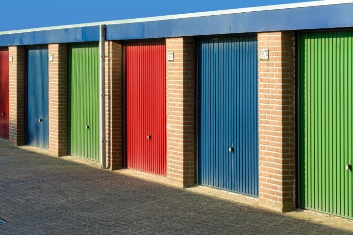 colored garage doors blue green red