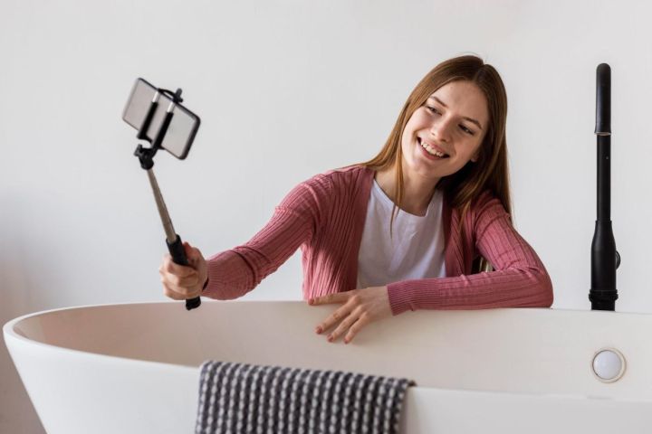 woman taking a selfie