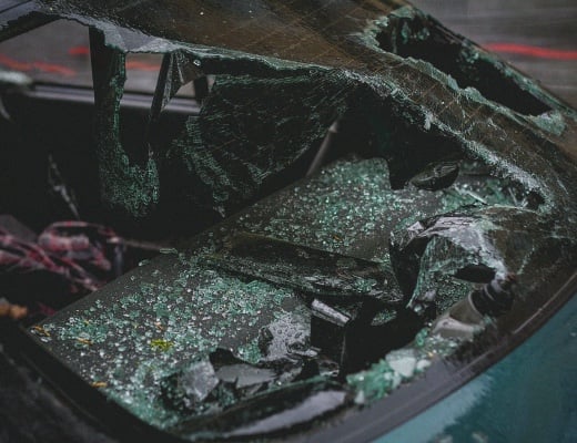 broken windsheild